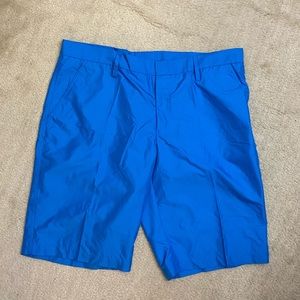 J. Lindeberg men’s blue golf shorts 40